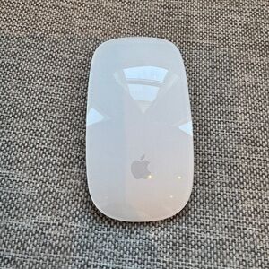 Apple Magic Mouse 2